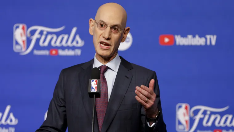 征途国际官网 - 亚当·席尔瓦对NBA裁判执法与假摔现状的最新看法引发热议 | 征途国际